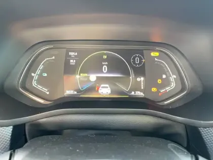 Photo 14 Renault Arkana  E-Tech hybride 145 - 22