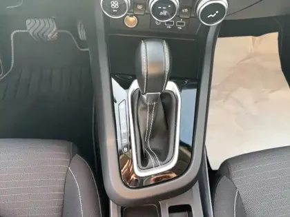 Photo 11 Renault Arkana  E-Tech hybride 145 - 22