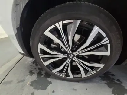 Photo 20 Renault Austral  E-Tech hybrid 200