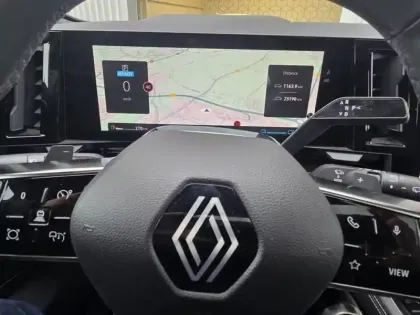 Photo 38 Renault Austral  E-Tech hybrid 200