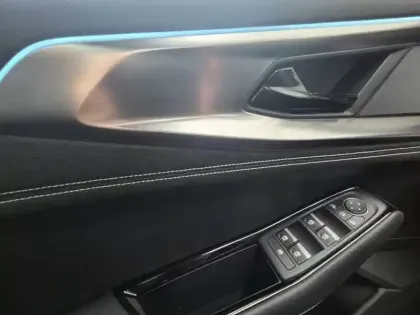 Photo 32 Renault Austral  E-Tech hybrid 200