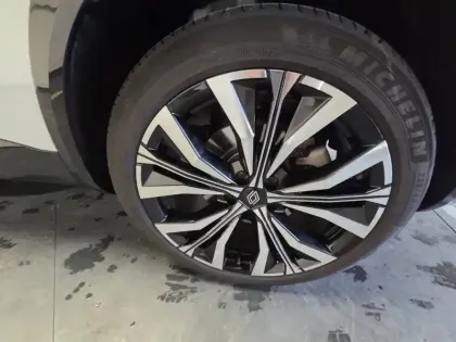 Photo 21 Renault Austral  E-Tech hybrid 200