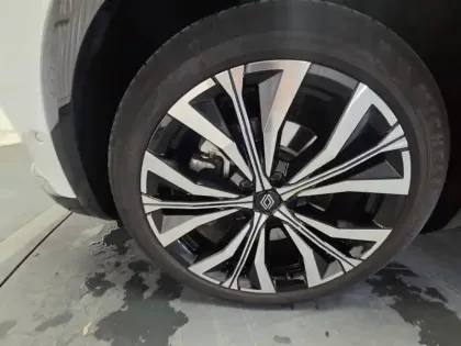 Photo 16 Renault Austral  E-Tech hybrid 200