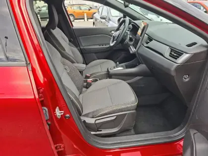 Photo 16 Renault Captur  E-Tech full hybrid 160 ch