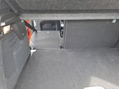 Photo 25 Renault Captur  E-Tech full hybrid 160 ch