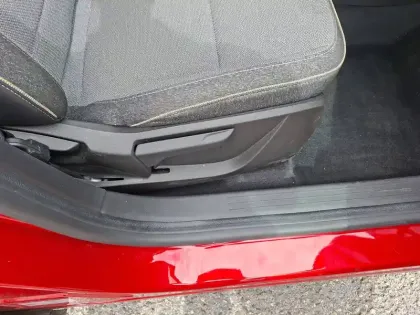Photo 14 Renault Captur  E-Tech full hybrid 160 ch