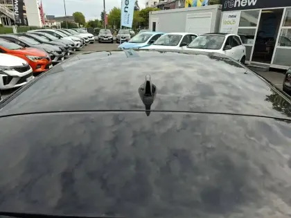 Photo 28 Renault Captur  E-Tech full hybrid 160 ch