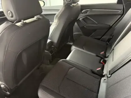 Photo 16 Audi Q3  45 TFSIe 245 ch S tronic 6