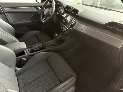 Photo 8 Audi Q3  45 TFSIe 245 ch S tronic 6