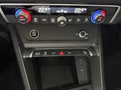 Photo 14 Audi Q3  45 TFSIe 245 ch S tronic 6