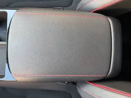 Photo 28 Hyundai Tucson  1.6 T-GDI 215 Hybrid BVA6