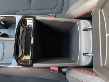 Photo 29 Hyundai Tucson  1.6 T-GDI 215 Hybrid BVA6