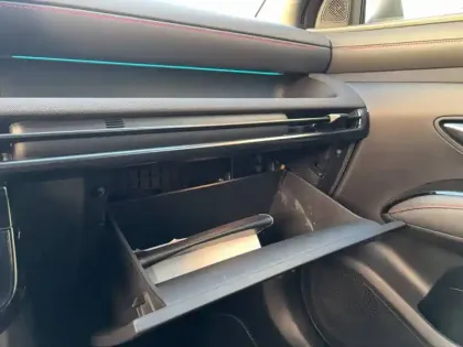 Photo 30 Hyundai Tucson  1.6 T-GDI 215 Hybrid BVA6