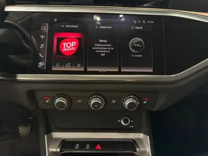 Photo 17 Audi Q3  35 TFSI 150 ch