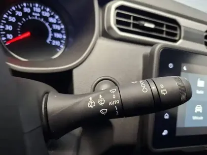 Photo 31 Dacia Duster  Blue dCi 115 4x2