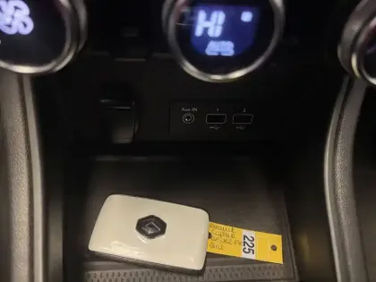 Photo 25 Renault Captur  E-Tech 145 - 21