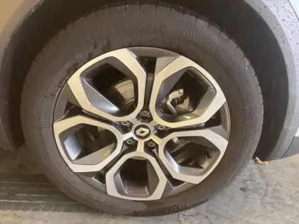 Photo 27 Renault Captur  E-Tech 145 - 21