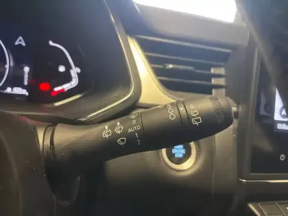 Photo 13 Renault Captur  E-Tech 145 - 21