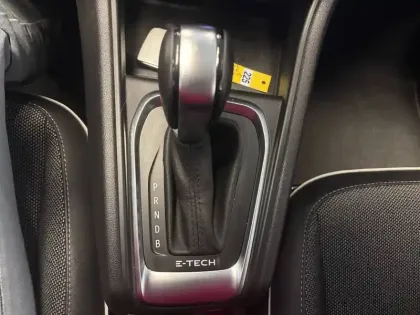 Photo 22 Renault Captur  E-Tech 145 - 21