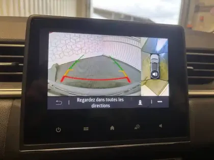 Photo 17 Renault Captur  E-Tech 145 - 21