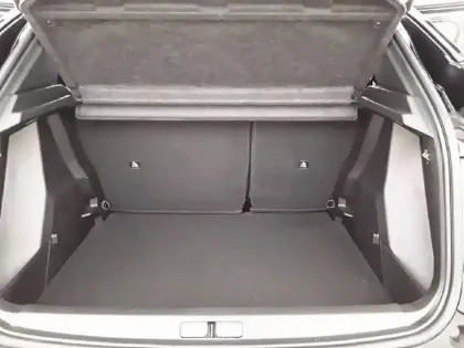 Photo 25 Peugeot 2008  PureTech 100 S&S BVM6