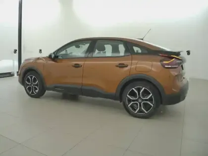 Photo 45 Citroën C4 e- 136 ch Automatique