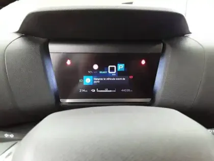 Photo 29 Citroën C4 e- 136 ch Automatique