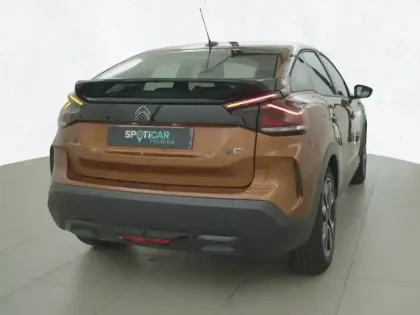 Photo 24 Citroën C4 e- 136 ch Automatique