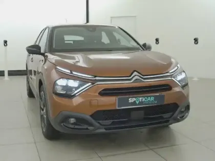 Photo 41 Citroën C4 e- 136 ch Automatique