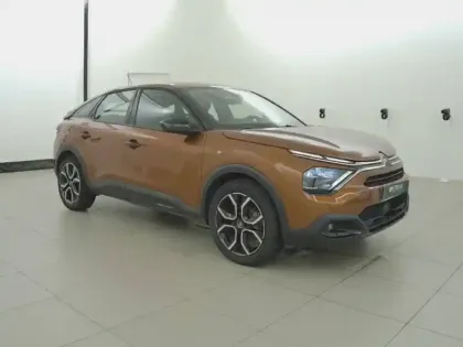 Photo 42 Citroën C4 e- 136 ch Automatique