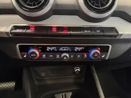 Photo 19 Audi Q2  35 TFSI 150 S tronic 7