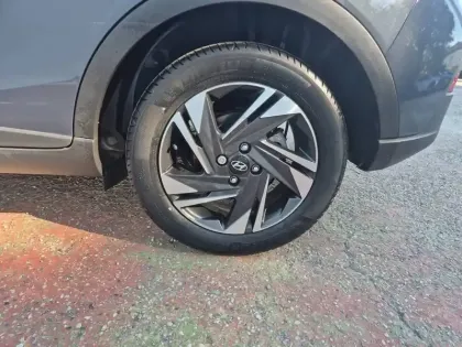 Photo 41 Hyundai Bayon  1.0 T-GDi 100 Hybrid 48V