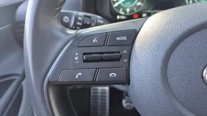 Photo 52 Hyundai Bayon  1.0 T-GDi 100 Hybrid 48V