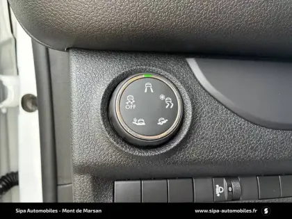 Photo 48 Citroën Jumpy  FGN XL DIESEL 150 CH MANUELLE