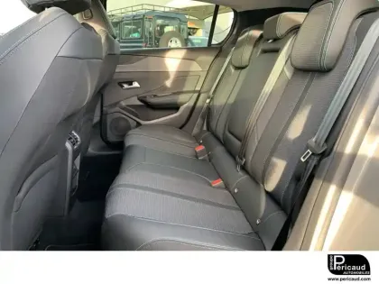 Photo 7 Peugeot 308  Hybrid 136 e-DCS6