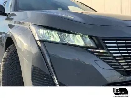 Photo 24 Peugeot 308  Hybrid 136 e-DCS6