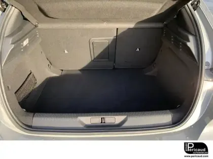 Photo 22 Peugeot 308  Hybrid 136 e-DCS6