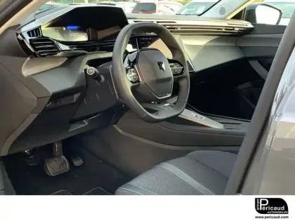 Photo 18 Peugeot 308  Hybrid 136 e-DCS6