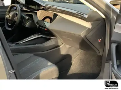 Photo 19 Peugeot 308  Hybrid 136 e-DCS6