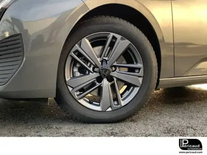 Photo 23 Peugeot 308  Hybrid 136 e-DCS6