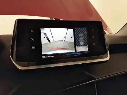 Photo 17 Peugeot 2008  BlueHDi 110 S&S BVM6