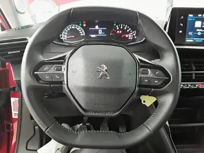 Photo 8 Peugeot 2008  BlueHDi 110 S&S BVM6