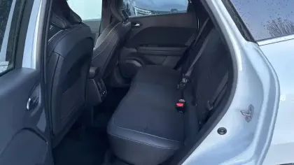 Photo 15 Renault Symbioz  E-Tech full hybrid 145