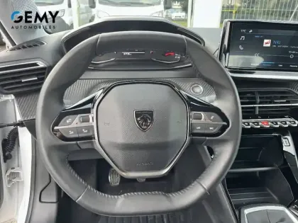 Photo 14 Peugeot 208  PureTech 100 S&S BVM6