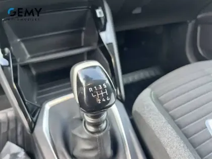 Photo 17 Peugeot 208  PureTech 100 S&S BVM6