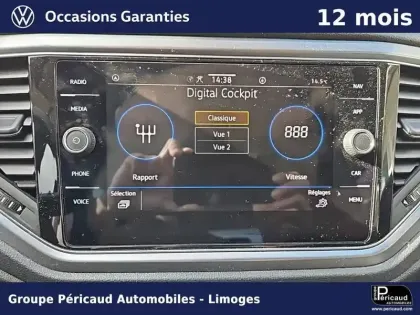 Photo 34 Volkswagen T-roc  1.0 TSI 110 Start/Stop BVM6