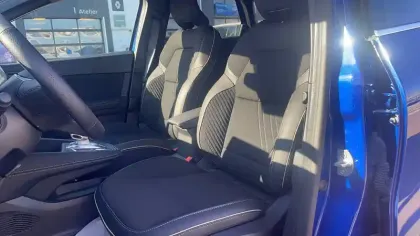 Photo 8 Renault Symbioz  E-Tech full hybrid 145