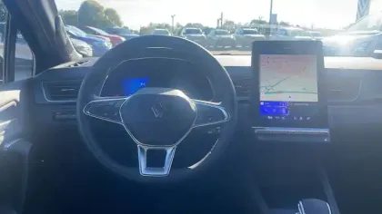 Photo 22 Renault Symbioz  E-Tech full hybrid 145