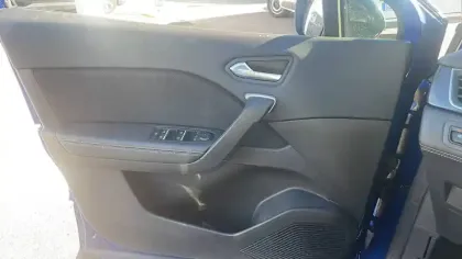 Photo 10 Renault Symbioz  E-Tech full hybrid 145