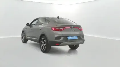 Photo 11 Renault Arkana  E-Tech hybride 145 - 22